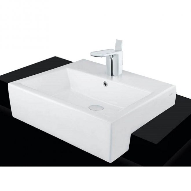 Chậu lavabo bán âm bàn Toto LT647CR