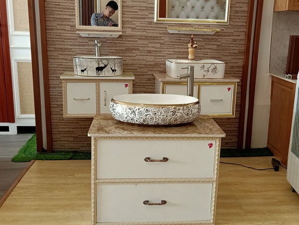 tủ chậu lavabo tân cổ điển đặt bàn phong cách hoàng gia