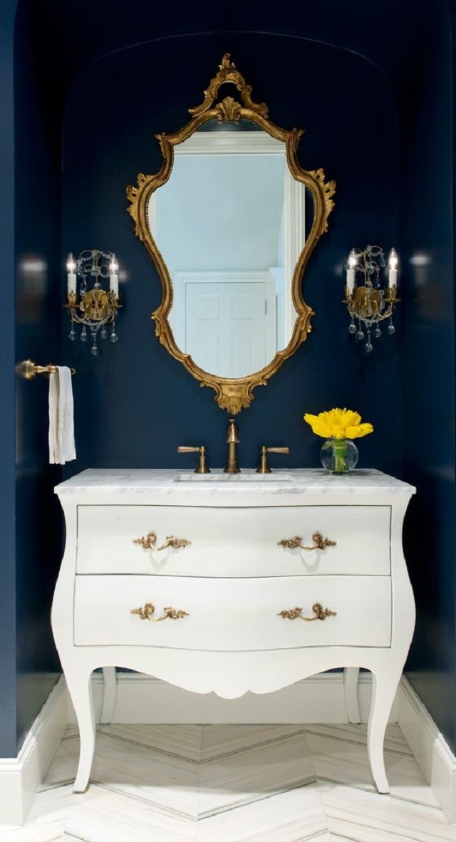 Gương phòng tắm vàng đồng giả cổ